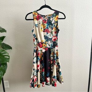 Closet Fit and Flare Dress, Floral; Size 8; Retro/Vintage Aesthetic
